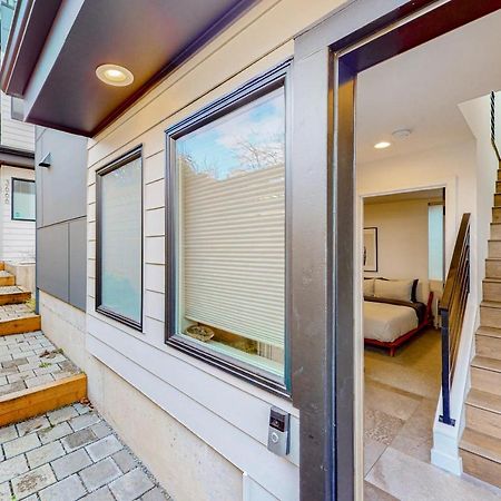 Northlake Nirvana Seattle Exterior photo